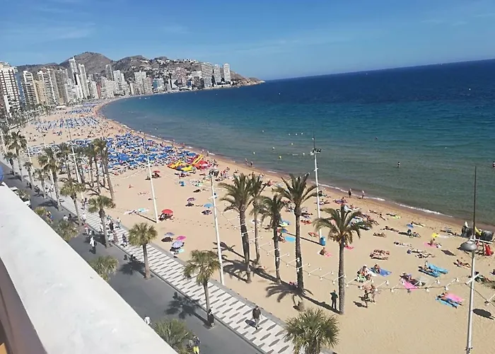 Ronda Centro Levante * בנידורם